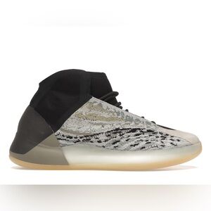 adidas Yeezy QNTM “Sea Teal” – Size 5.5